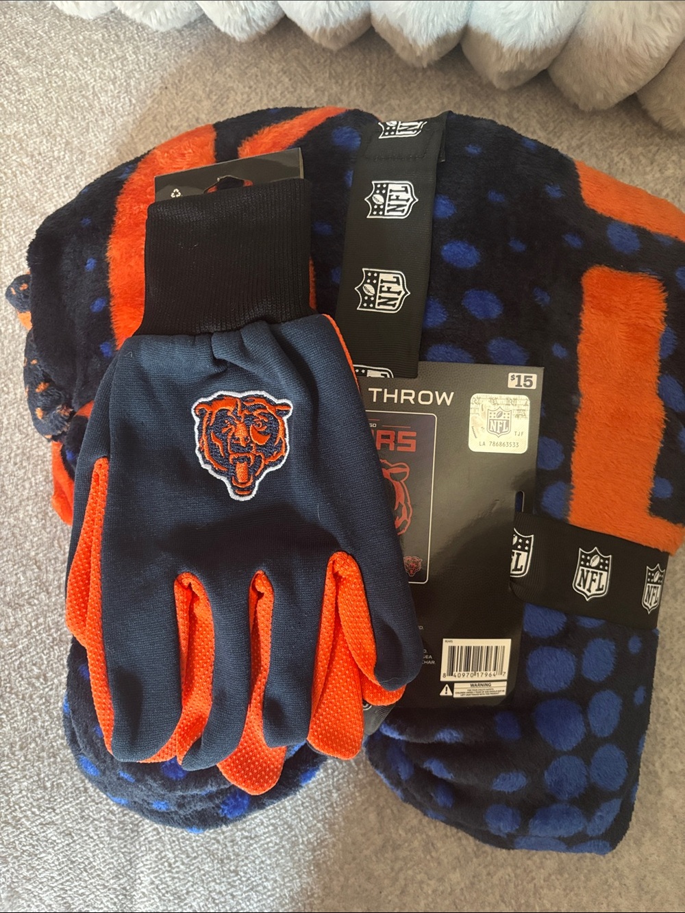 NFL Navy and Orange Chicago Bears Fan Gloves Both items